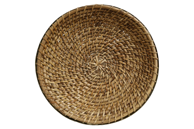 Home&Manor 9.5" Rattan Hammered Brass Rim Basket