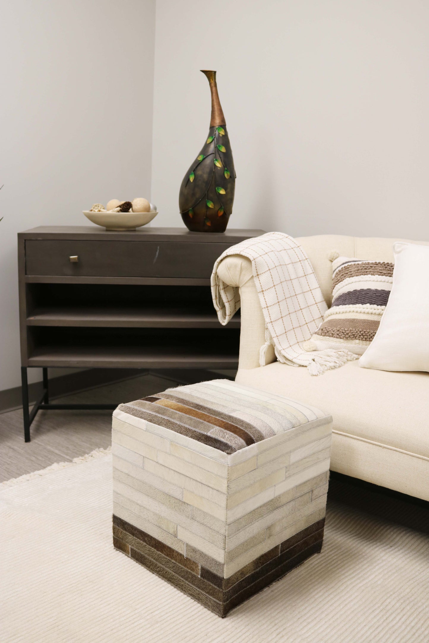 Toledo 100% Cowhide Leather Cube Pouf