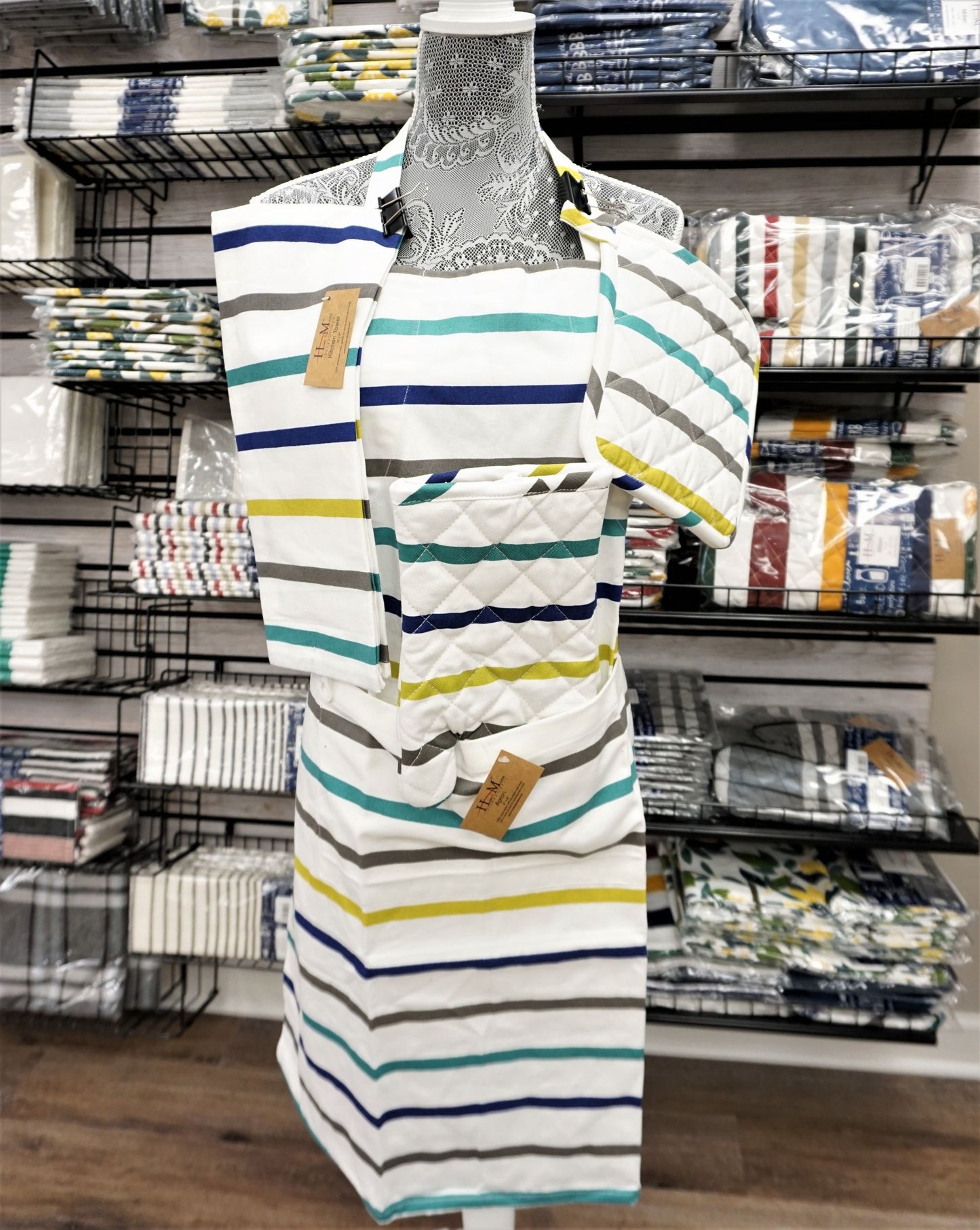 Oven Mitt Stripe Design