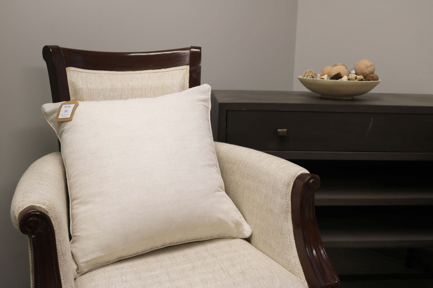 Bastia Linen Throw Pillow 20x20