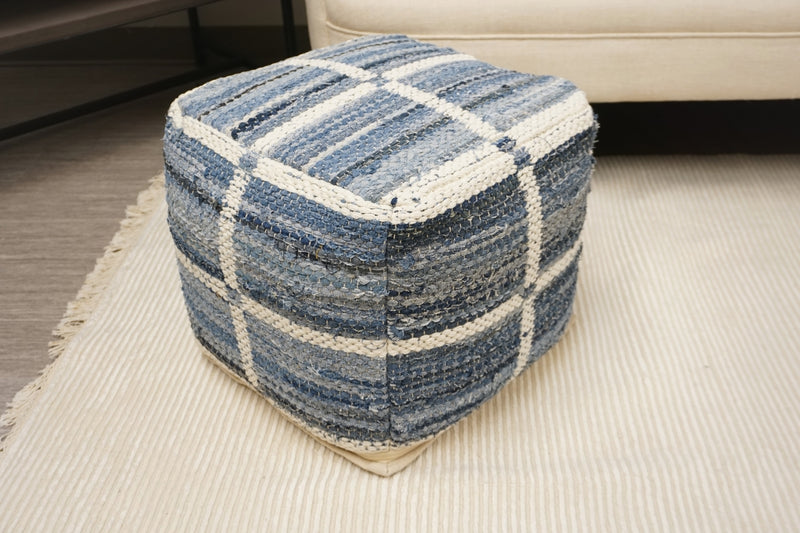 Marinez Pouf