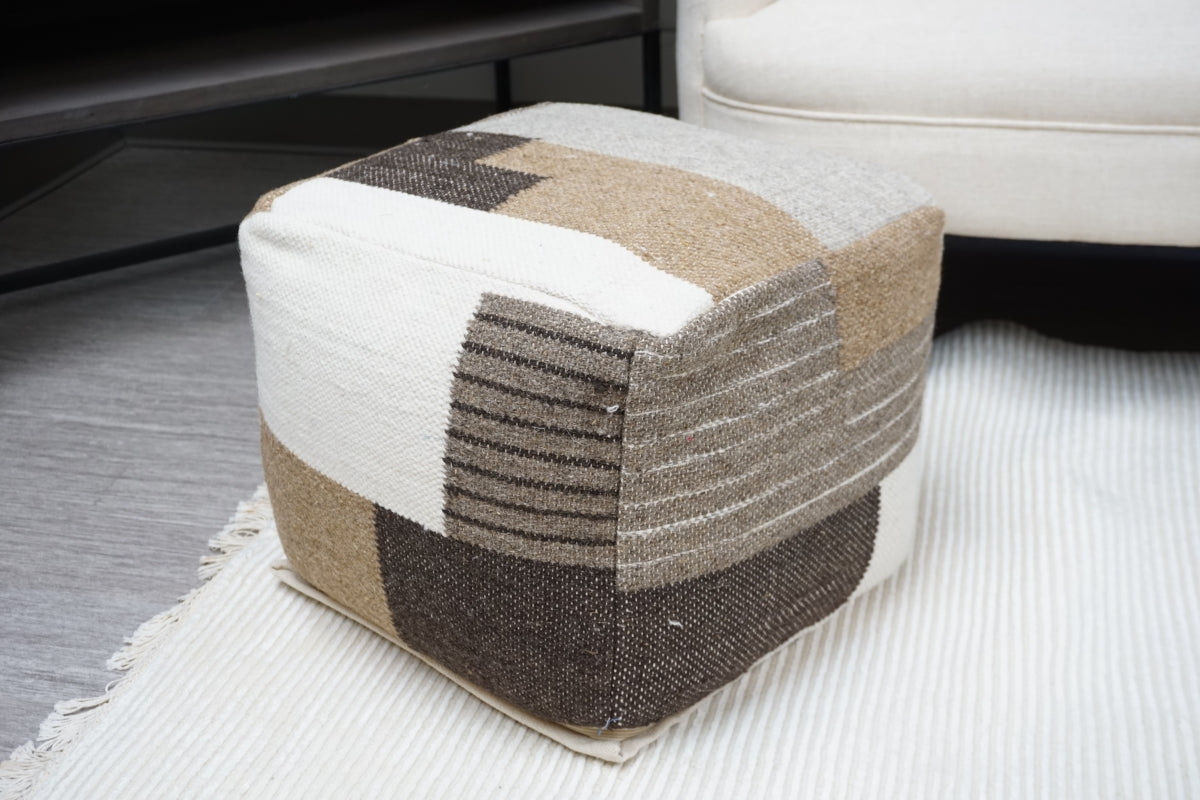 Anacani Pouf